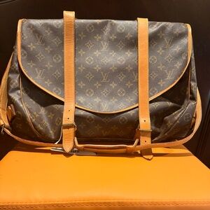 LOUIS VUITTON SHOULDER BAG M42252 SAUMUR 43 MONOGRAM CANVAS BROWN UNISEX USE